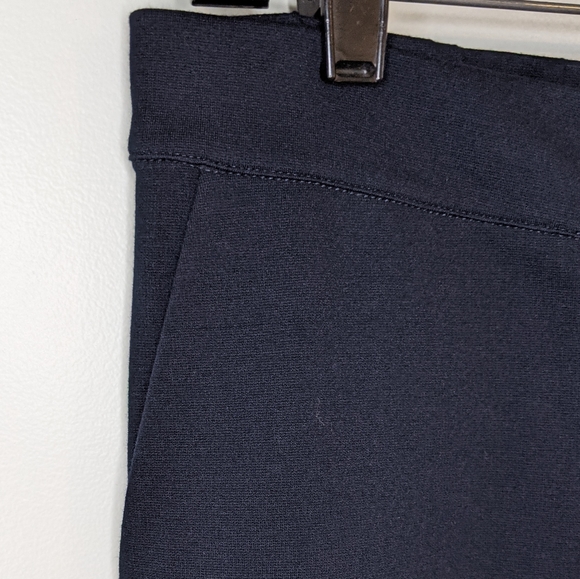 YC Milano Pants - Picture 7 of 8